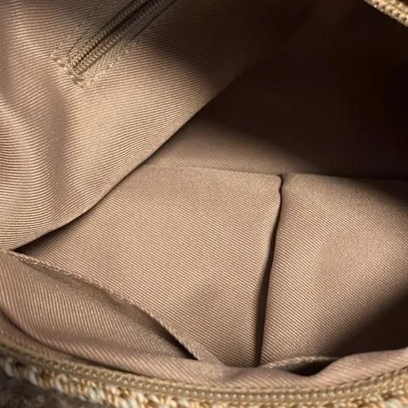 LIKE NEW Women’s The Sak crochet hobo bag - Picture 3 of 5